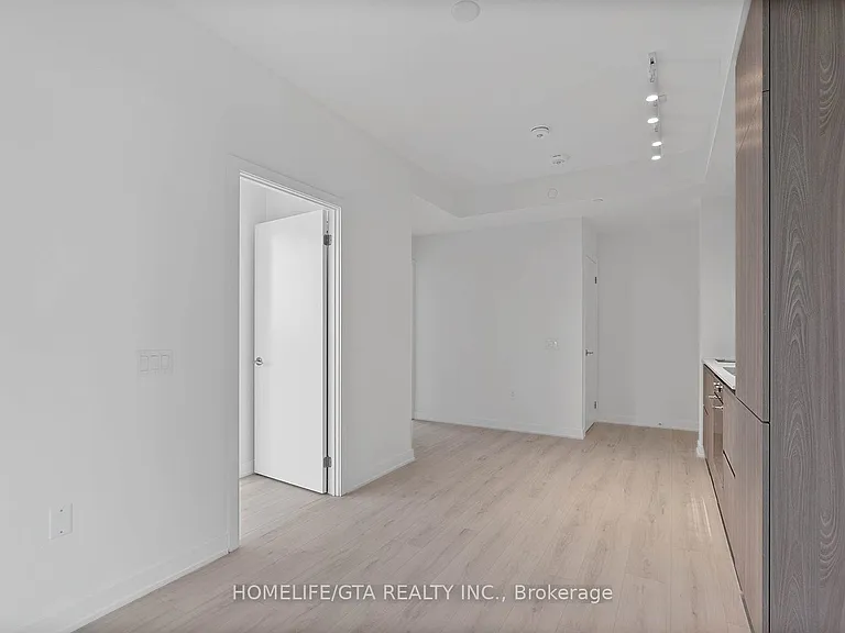 110 Broadway Ave #2409S — Photo 15
