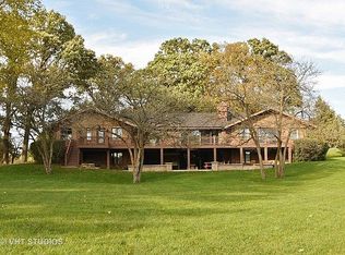 676 Fairway Ln, Frankfort, IL