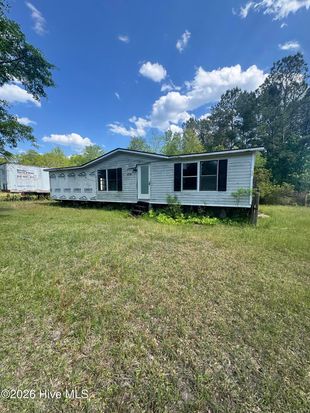 474 Battleground Road, Atkinson, NC 28421