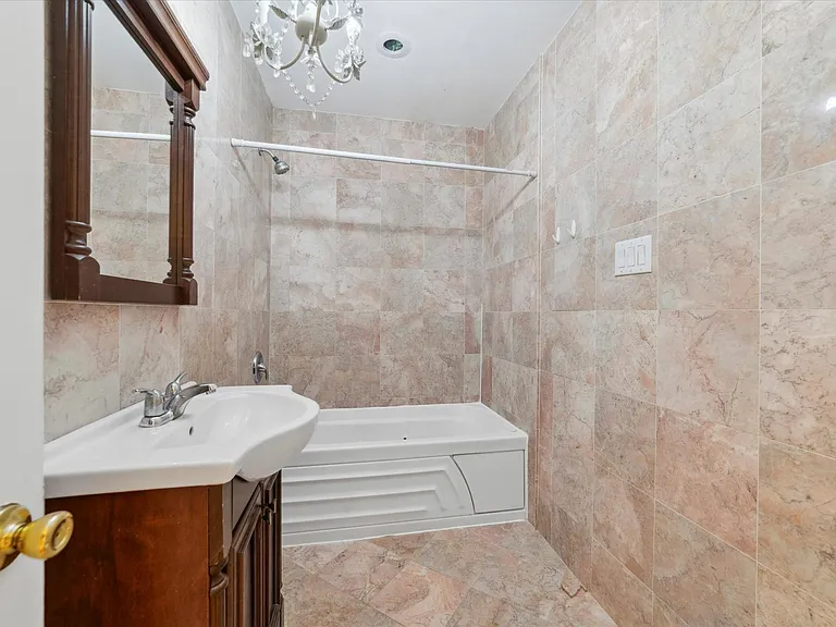 912 Snyder Ave #1 — Photo 3