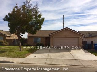 1477 E B St, Los Banos, CA 93635