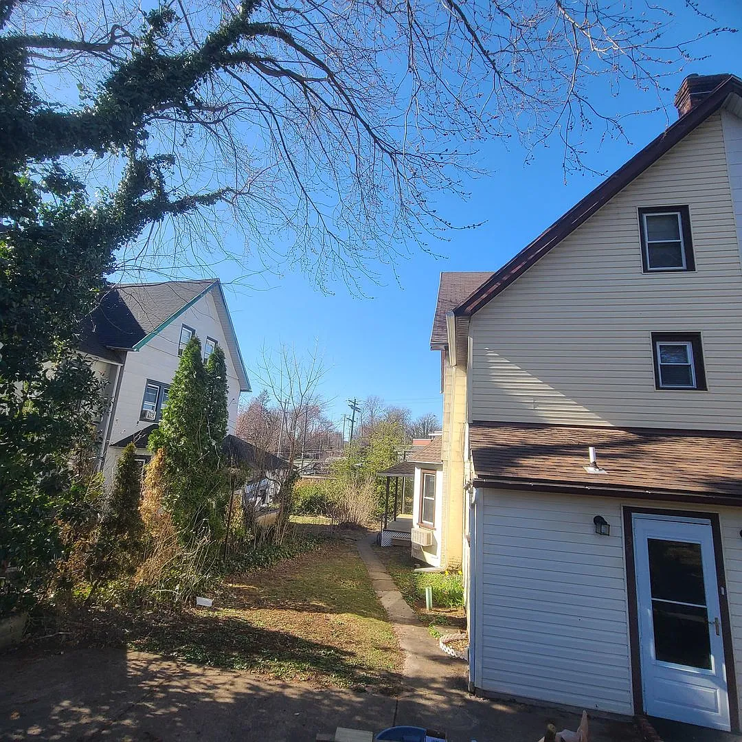 5 Bed, 3 Bath home in Havertown — Photo 3
