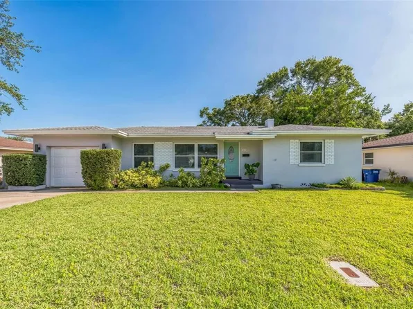 1220 Magnolia Dr, Clearwater, FL 33756