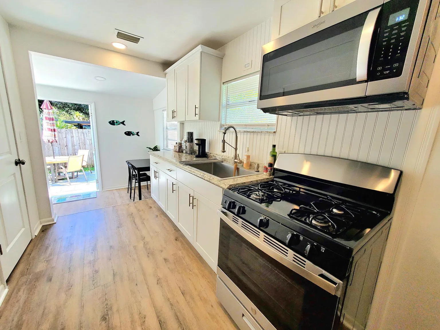 1 bed, 525 sqft, $2,450 — Photo 1