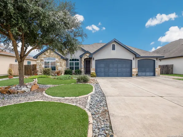 15516 Capri Ln, Schertz, TX 78154