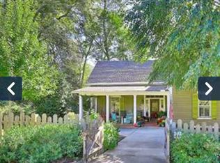 9 Johnson St, Senoia, GA 30276
