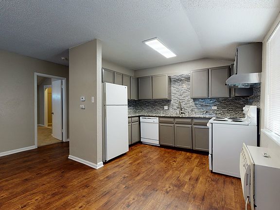 4th image of 9900 E Florida Ave #1154958