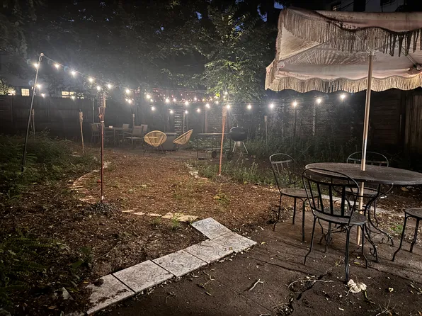 257 Adelphi Street image 4 of 12