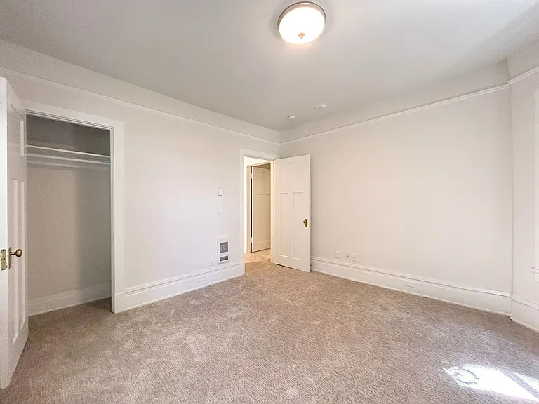 The New Carroll Apartments — Photo 65