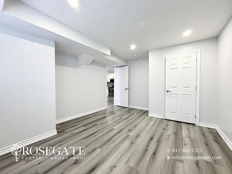 203 Midland Pl #2 — Photo 7