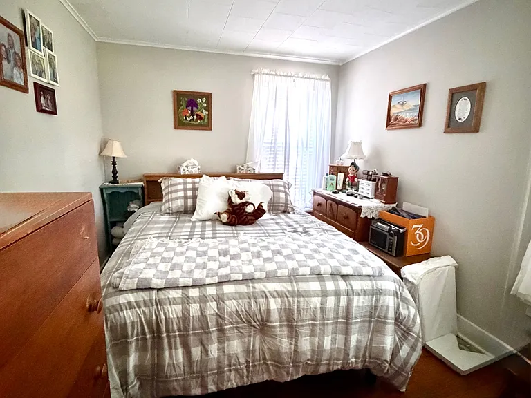 73 Hamlin St #1 — Photo 7