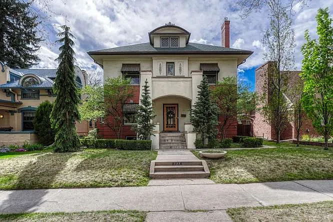 5 bed, 4304 sqft, $8,990 — Photo 4