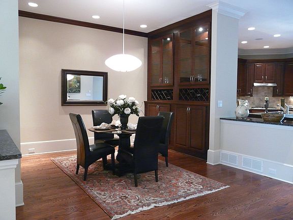 Formal Dining