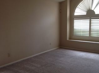 1250 E Grovers Ave, Phoenix, AZ 85022