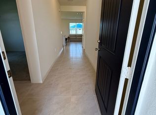 1387 Geranium Dr, Mascotte, FL 34753