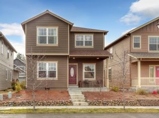 276 Rockfellow Pl, Talent, OR 97540