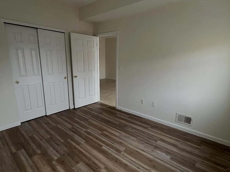 6264 Amboy Rd #2D — Photo 5