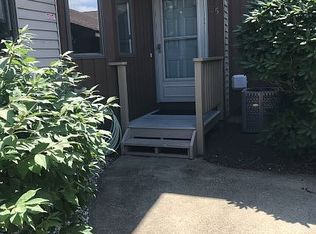 25 Pine Grove Dr, South Hadley, MA 01075