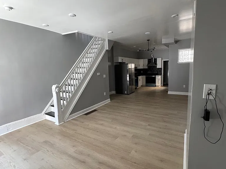 3346 N Smedley St — Photo 3