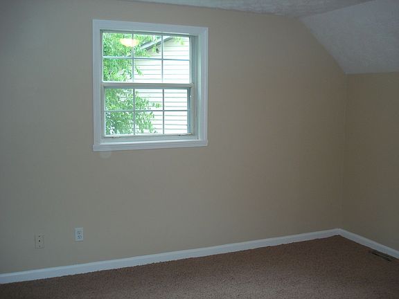 3rd image of 1780 S 34th St