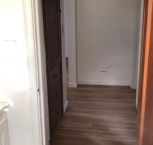 309 NW Cleveland St — Photo 24