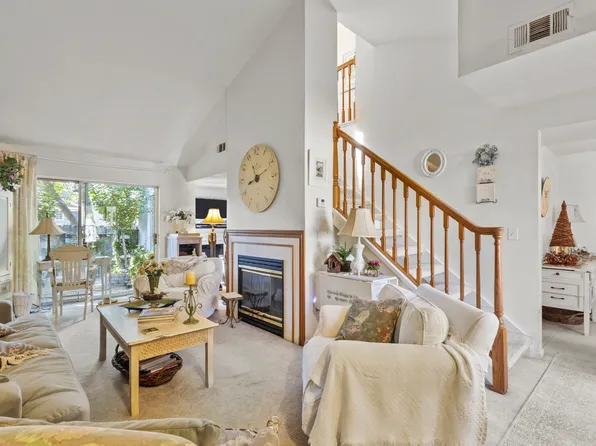 11433 Columbia Village Dr, Columbia, CA 95310