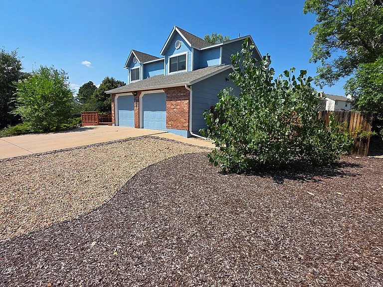 8602 Alpine Valley Dr — Photo 2