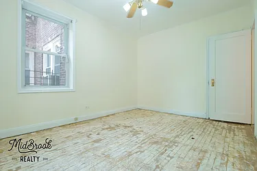 Sold by Midbrook Realty, LLC