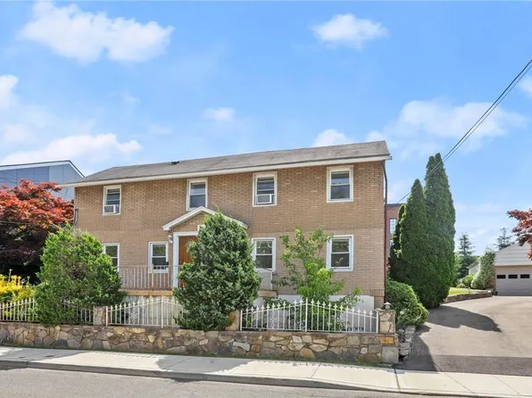 222 Waverly Avenue, Mamaroneck, NY 10543