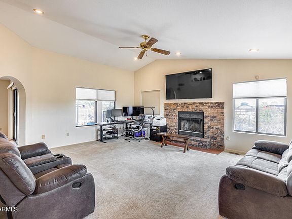 3rd image of 14782 W BELMONT Drive