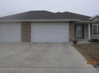 228 Cottonwood Dr SW, Altoona, IA 50009