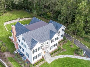 15 Southward Ct, Chatham, NJ 07928