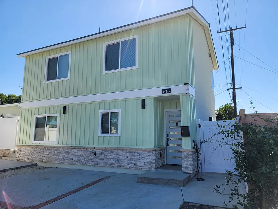 14232 San Ardo Dr