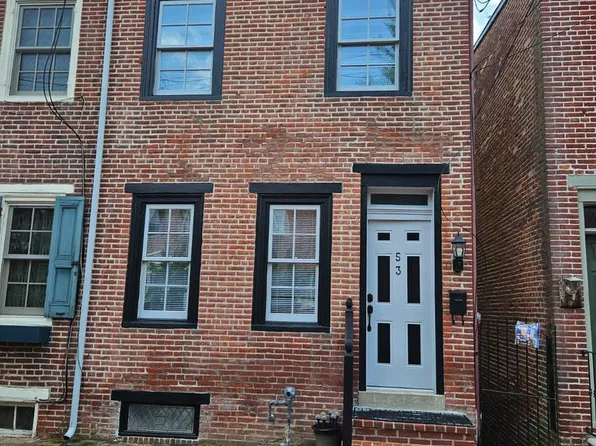 53 W 4th St, New Castle, DE 19720