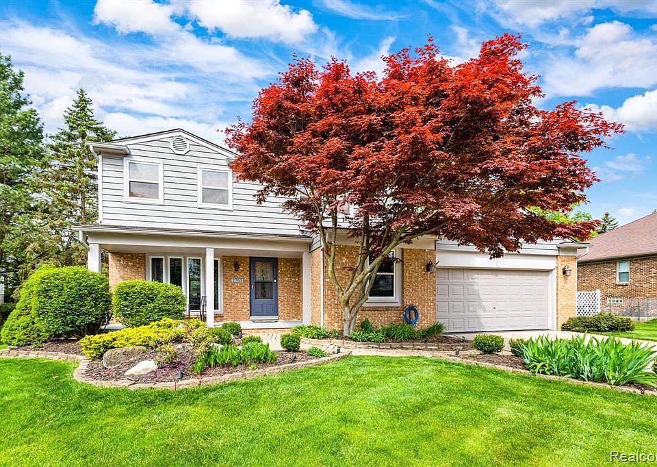 1st image of 2763 Broadmoor Ct