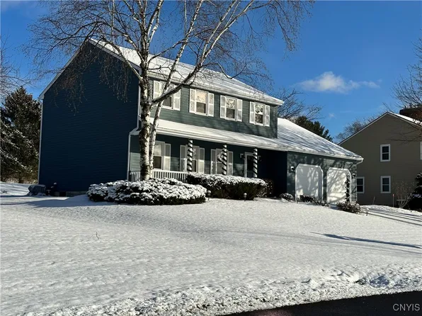 5108 Shiraz Ln, Fayetteville, NY 13066