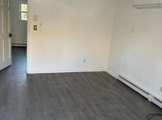 3129 Glenoak St SE, Roanoke, VA 24014