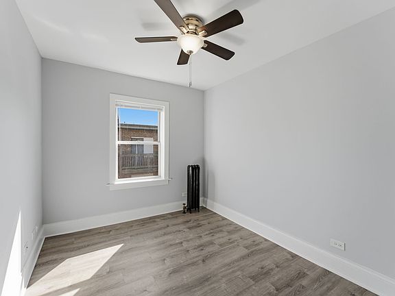 4th image of 7736-42 N Ashland Ave #1609-3D
