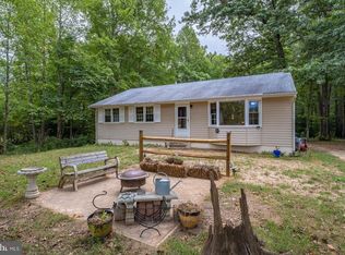 9 Jack Ellington Rd, Fredericksburg, VA 22406