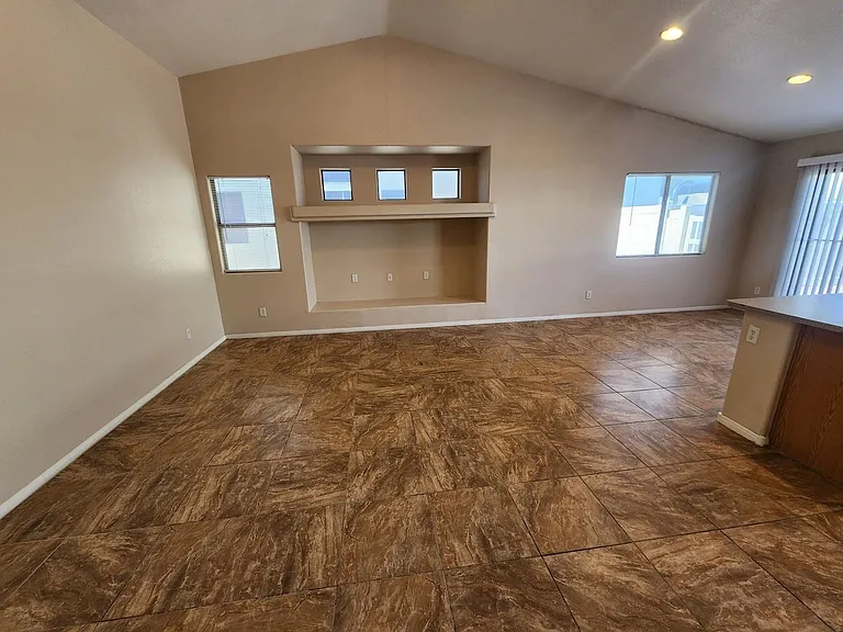 616 Seneca Ridge Ave — Photo 9
