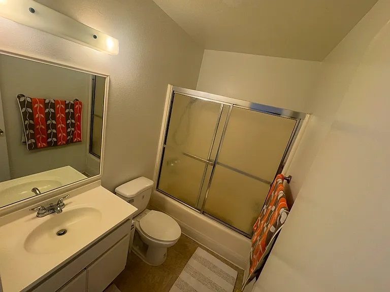 10331 Lindley Ave #229 — Photo 9