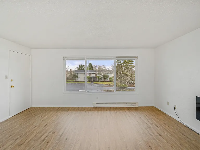 1200 W Huntley St #1203 — Photo 4