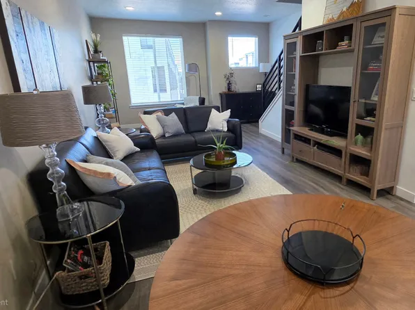 25 E Center St #73, North Salt Lake, UT 84054