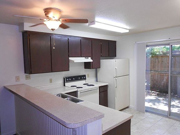 4th image of 441 W 2nd Ave #3B-2Ba