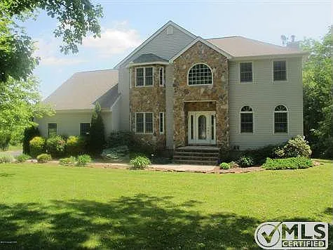 181 High Point Dr photo 1