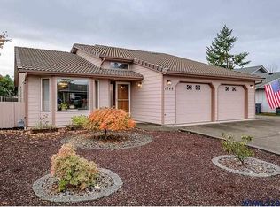 1749 Springtime Ct NE, Keizer, OR 97303