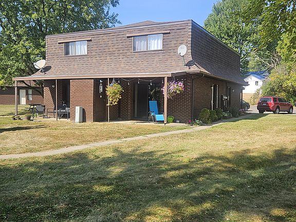 4th image of 137B Briarwood Dr #B
