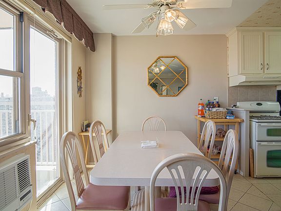 4th image of 460 Neptune Ave APT 23P