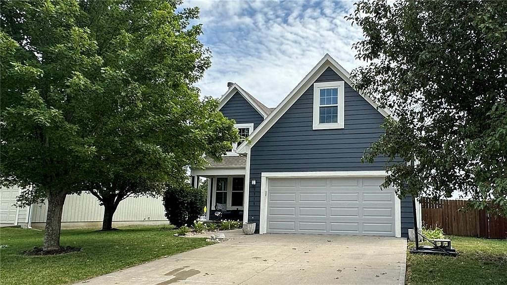1310 Austin Ct, Ottawa, KS 66067 MLS 2447631 Zillow