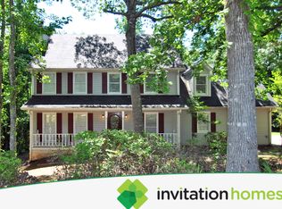 135 Brookwood Ln, Fayetteville, GA 30215